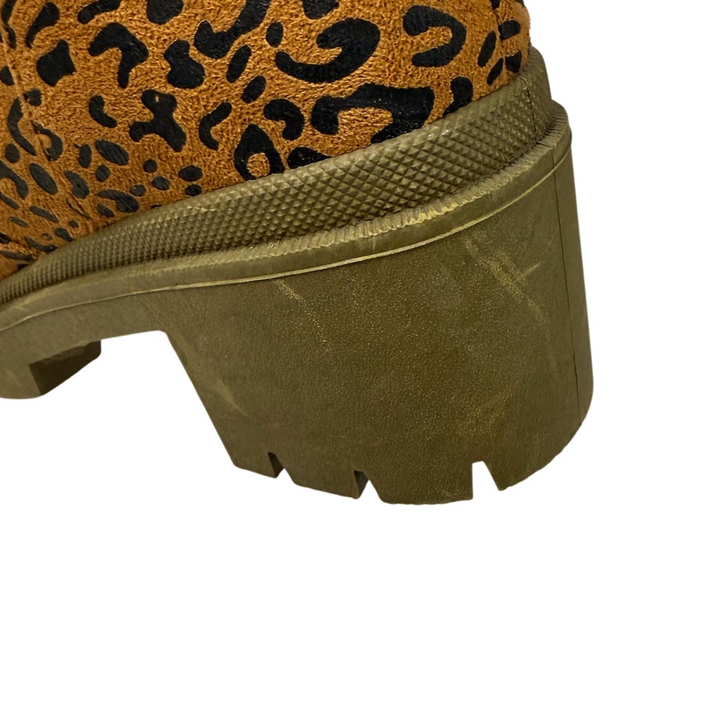 Olivia Miller Leopard Print Women's Boots with Faux Fur Lining - Picture 4 of 9